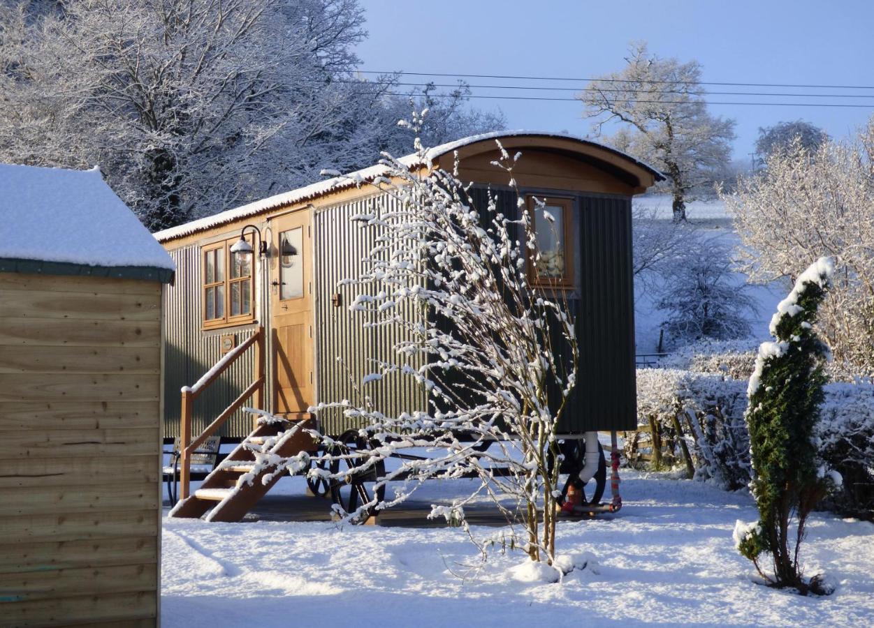 Hotel Woody'S Retreat Bolton by Bowland Exterior foto